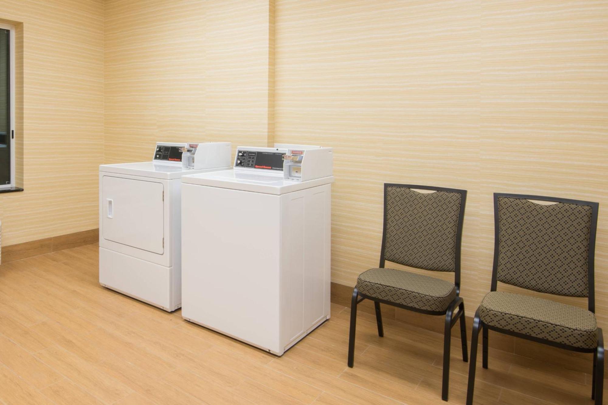 Fairfield Inn & Suites By Marriott Fort Wayne Southwest Ellison Екстериор снимка