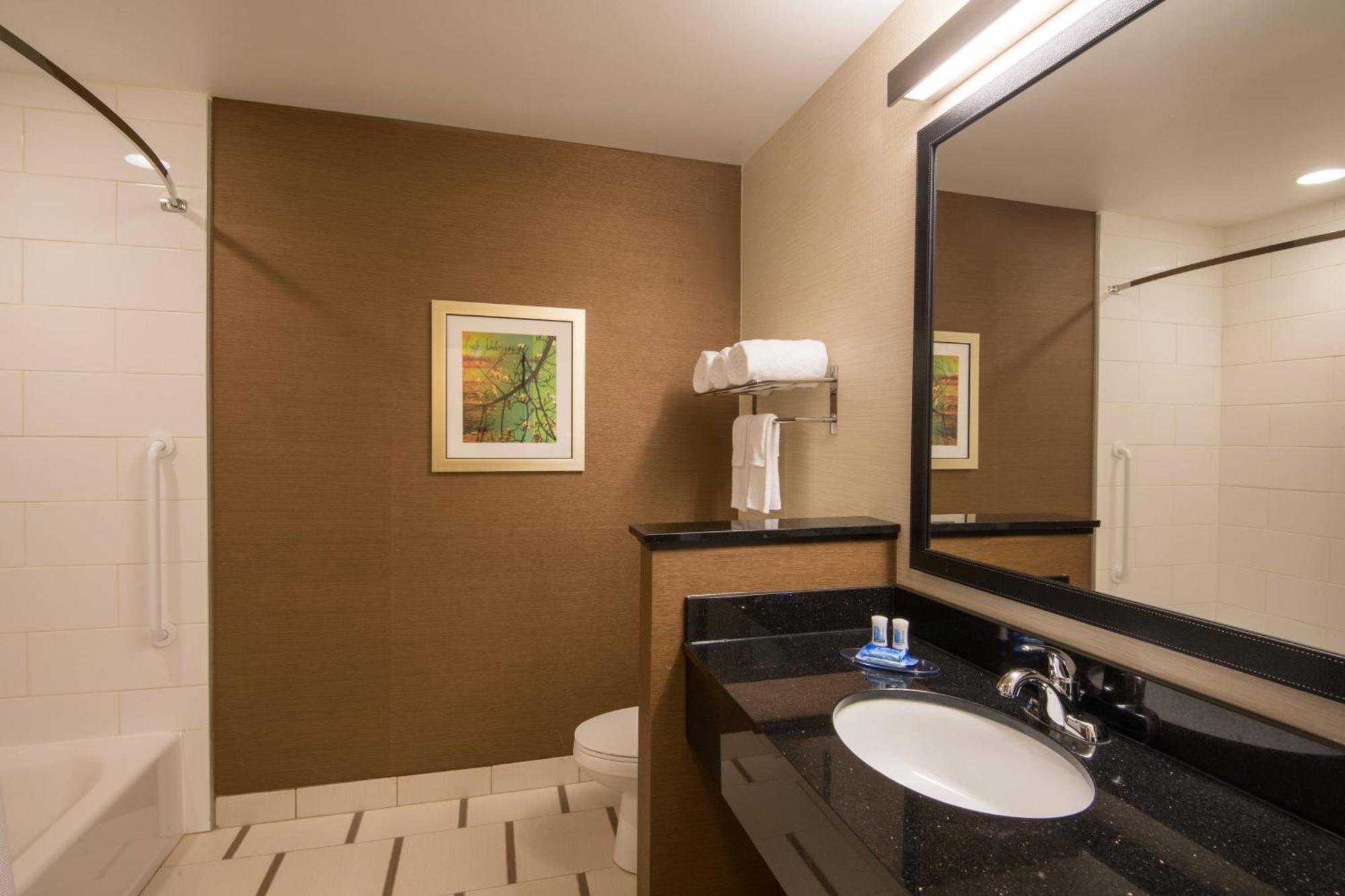 Fairfield Inn & Suites By Marriott Fort Wayne Southwest Ellison Екстериор снимка
